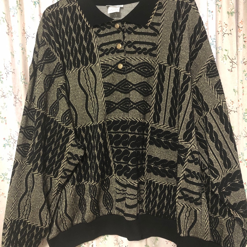 Dunnkenny Women’s Black and Gold 3X Slip On Sweater Top